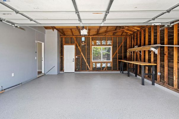 Garage, Interior, Wooden Beams, Wooden Walls