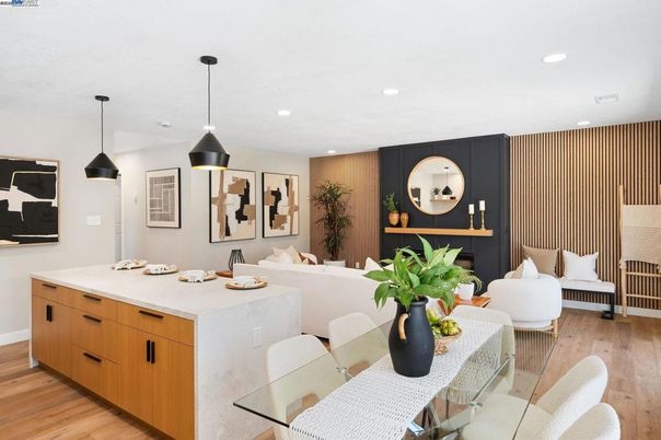 Dining room, Interior, Living room, Pendant Lights, Recessed Lighting, Wood Texture Flooring