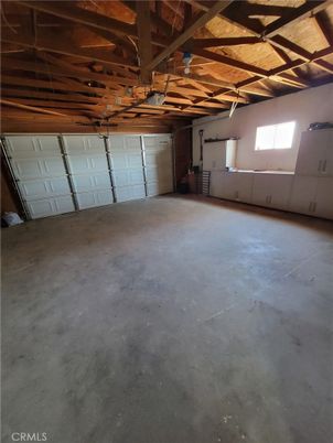 Garage, Interior, Wooden Beams, Wooden Ceilings