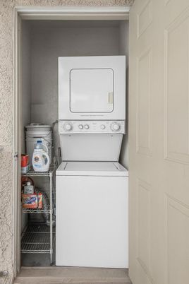 Interior, Utility Closets, Washer