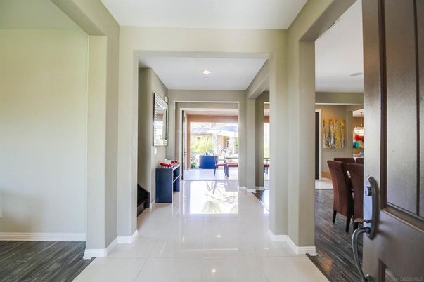 Interior, Recessed Lighting