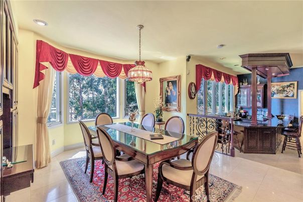 Chandelier, Dining room, Interior, Pendant Lights, Recessed Lighting
