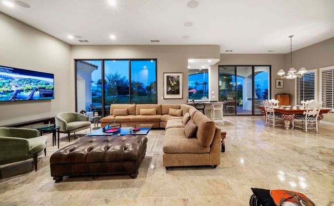 Dining room, Interior, Living room, Pendant Lights, Recessed Lighting