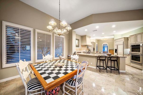 Chandelier, Dining room, Interior, Kitchen, Recessed Lighting, Stainless Steel Appliances