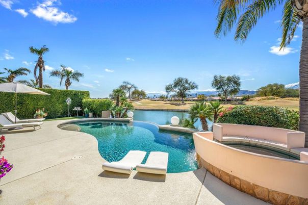 Exterior, Pool, Water