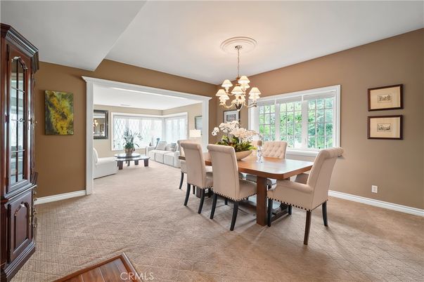Chandelier, Dining room, Interior
