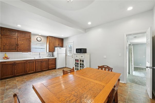Dining room, Interior, Kitchen, Recessed Lighting