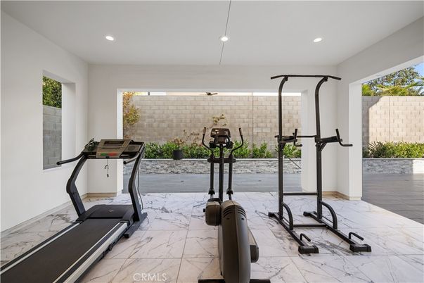 Fitness Equipment, Interior, Marble, Recessed Lighting