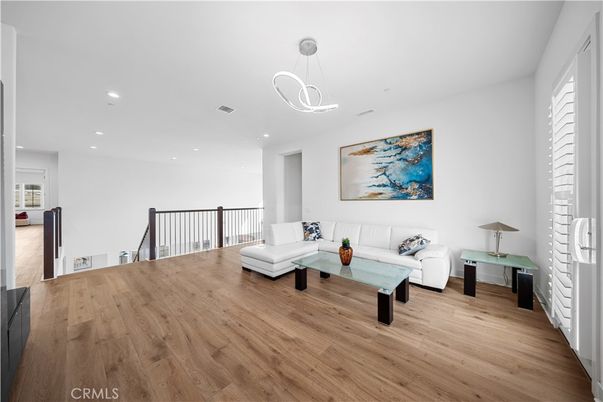 Interior, Living room, Pendant Lights, Recessed Lighting, Wood Texture Flooring