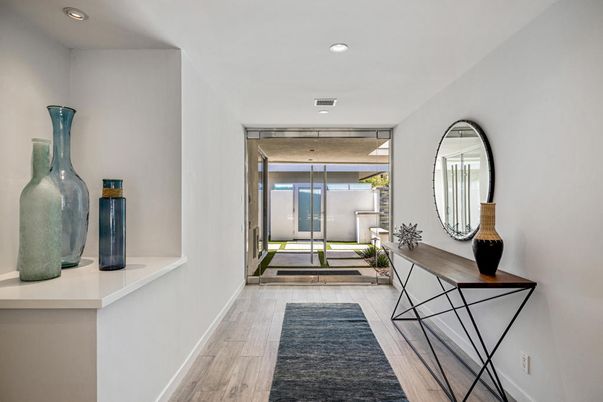 Interior, Recessed Lighting, Wood Texture Flooring