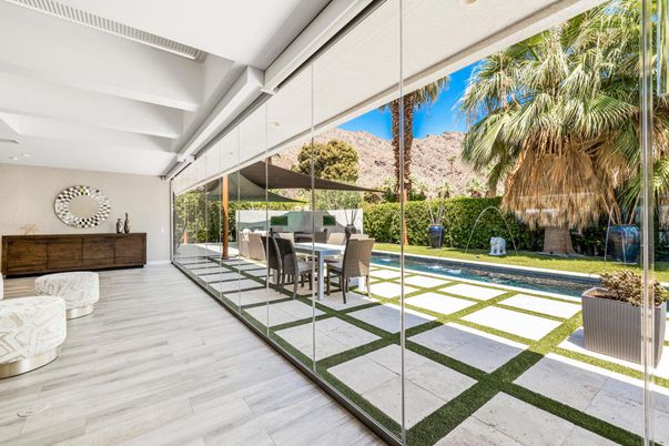Dining room, Exterior, Interior