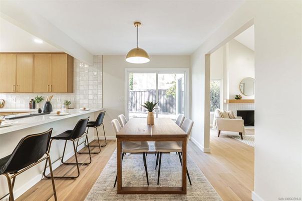 Dining room, Fireplace, Interior, Pendant Lights, Recessed Lighting, Wood Texture Flooring
