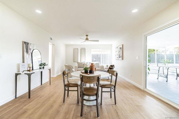 Dining room, Interior, Recessed Lighting, Wood Texture Flooring