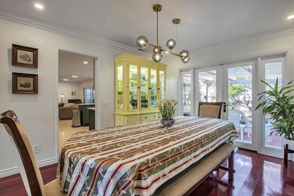 Dining room, Interior, Pendant Lights, Recessed Lighting, Wood Texture Flooring