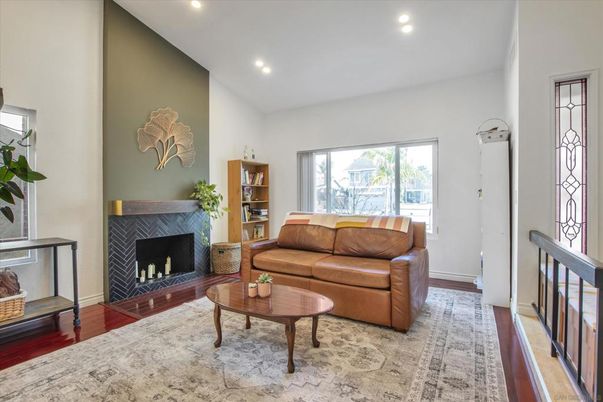 Fireplace, Interior, Living room, Recessed Lighting, Wood Texture Flooring