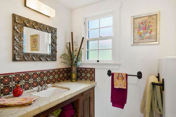 Bathroom, Interior, Tile Countertops