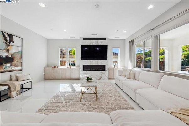 Fireplace, Interior, Living room, Recessed Lighting
