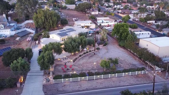 Exterior, Drone