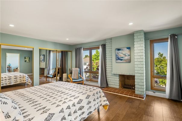 Bedroom, Fireplace, Interior, Recessed Lighting, Wood Texture Flooring
