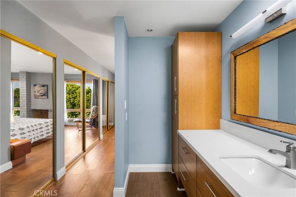 Bathroom, Dual Sink Vanities, Interior, Wood Texture Flooring