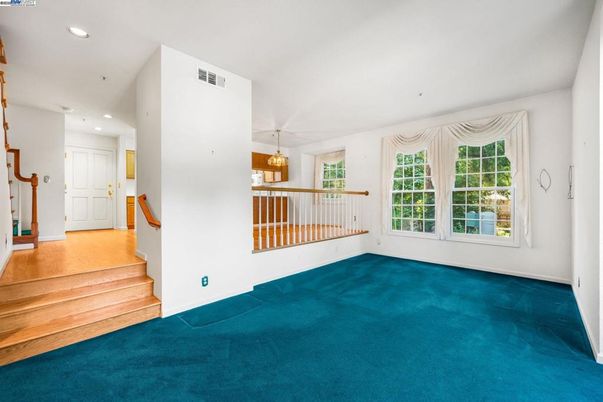 Chandelier, Empty room, Interior, Pendant Lights, Recessed Lighting