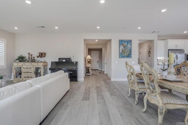 Dining room, Interior, Kitchen, Living room, Piano, Recessed Lighting, Wood Texture Flooring