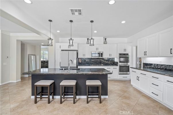 Interior, Kitchen, Pendant Lights, Recessed Lighting, Stainless Steel Appliances