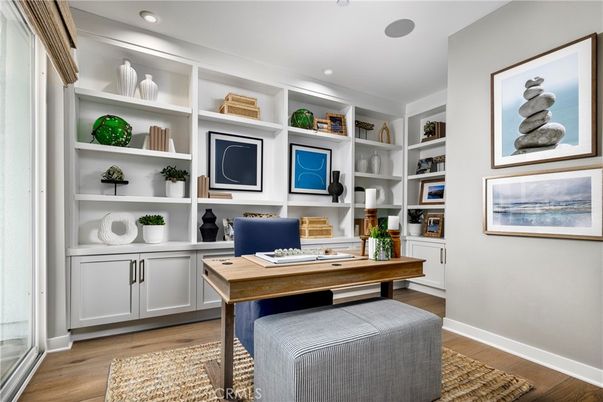 Home Office, Interior, Recessed Lighting, Wood Texture Flooring
