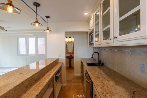 Interior, Kitchen, Pendant Lights, Recessed Lighting