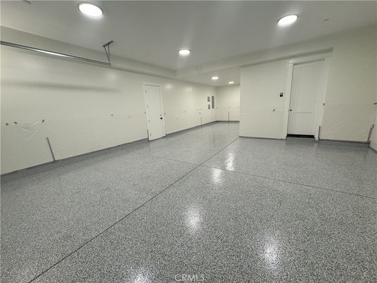 Garage, Interior, Recessed Lighting