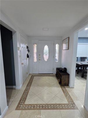 Dining room, Interior, Recessed Lighting