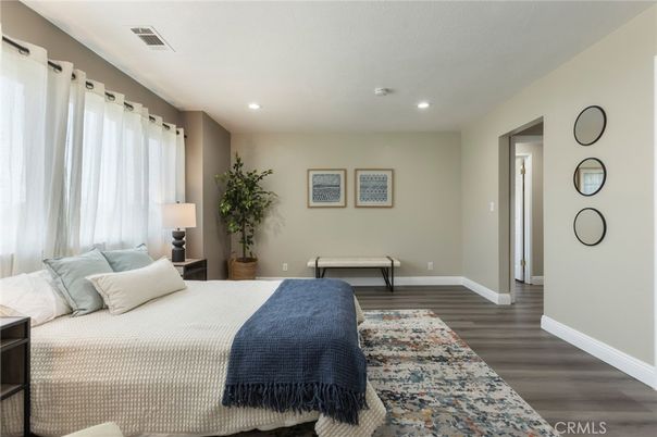 Bedroom, Interior, Recessed Lighting, Wood Texture Flooring