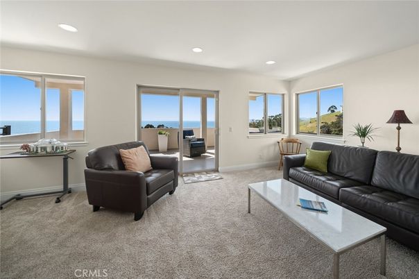 Interior, Living room, Recessed Lighting, Water