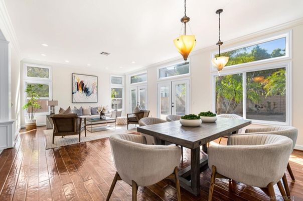 Dining room, Interior, Living room, Pendant Lights, Recessed Lighting, Wood Texture Flooring