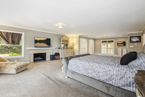 Bedroom, Fireplace, Interior, Recessed Lighting