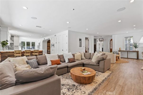 Interior, Kitchen, Living room, Recessed Lighting, Wood Texture Flooring
