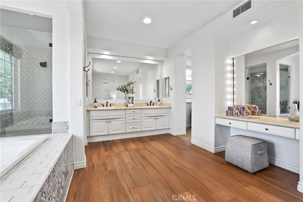 Bathroom, Dual Sink Vanities, Interior, Recessed Lighting, Wood Texture Flooring