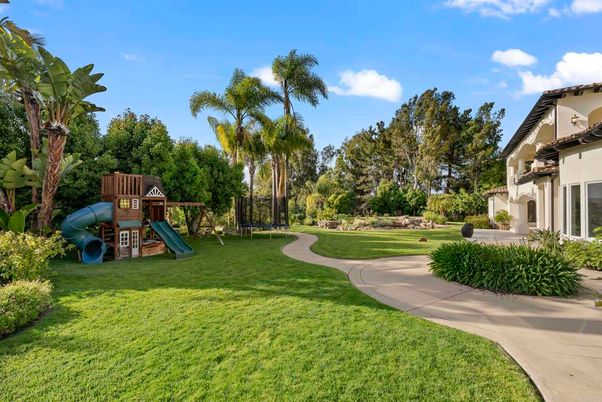 Backyard, Exterior, Playground