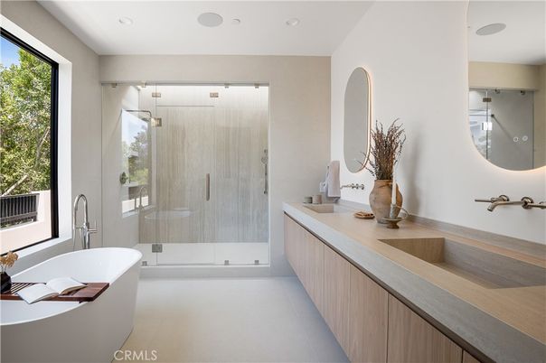Bathroom, Dual Sink Vanities, Free Standing Baths, Glass Shower, Interior, Recessed Lighting