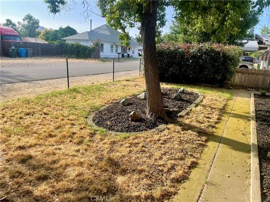 Backyard, Exterior, Tennis Courts
