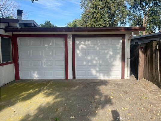 Detached Garage, Exterior