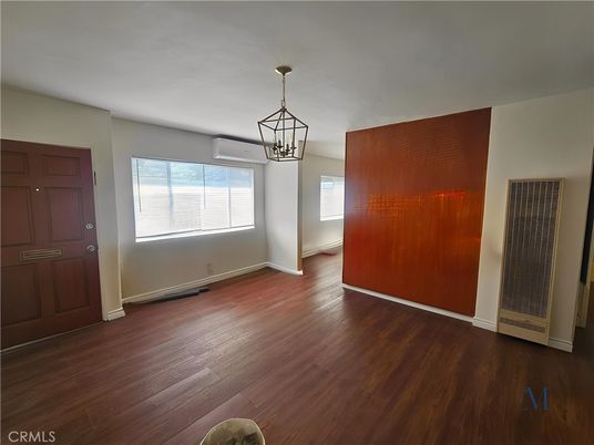 Empty room, Interior, Pendant Lights, Wood Texture Flooring