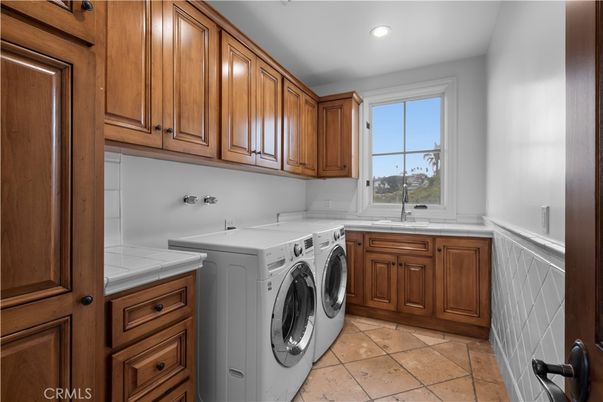 Interior, Recessed Lighting, Washer