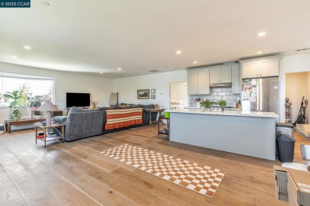 Interior, Kitchen, Living room, Recessed Lighting, Wood Texture Flooring