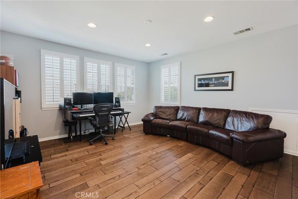Home Office, Interior, Recessed Lighting, Wood Texture Flooring