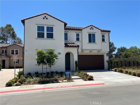 Attached, Exterior, Facade, Spanish Mediterranean