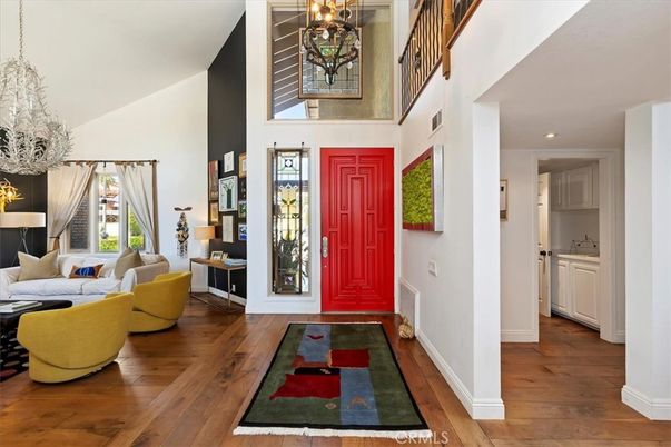 Chandelier, Interior, Living room, Recessed Lighting, Wood Texture Flooring
