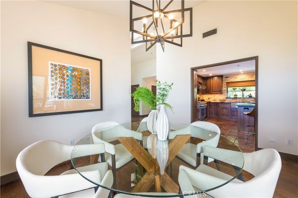 Dining room, Interior, Kitchen, Pendant Lights, Recessed Lighting, Wood Texture Flooring
