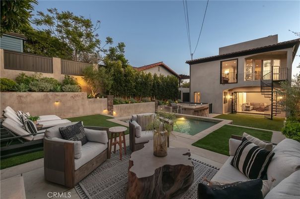 Backyard, Exterior, Pool