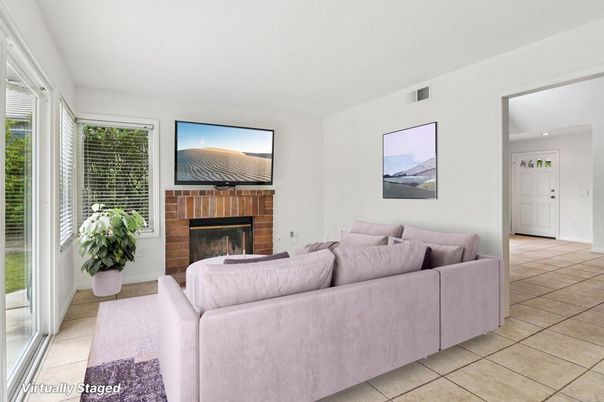 Fireplace, Interior, Living room, Recessed Lighting